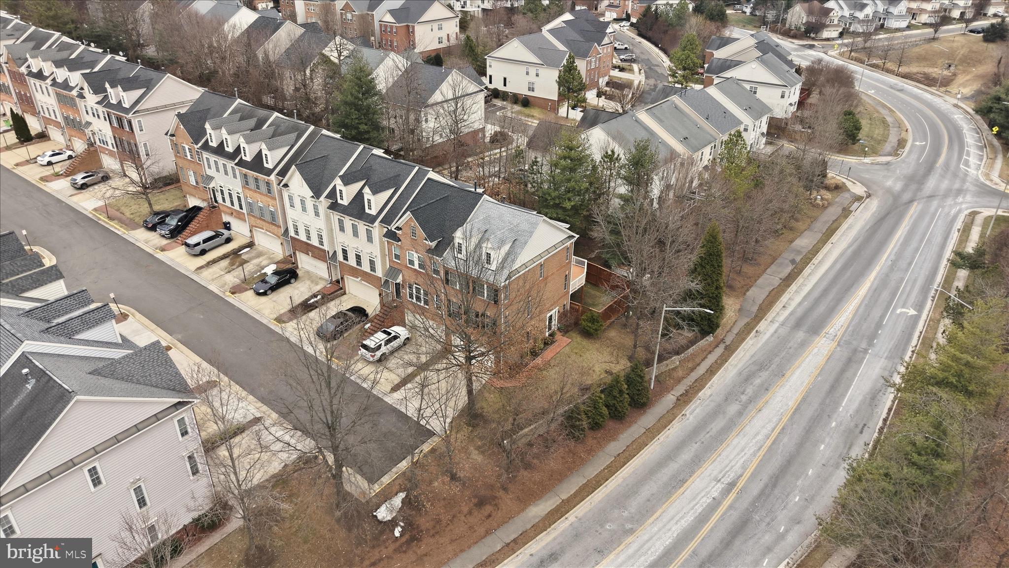 LORTON STATION SOUTH - Residential