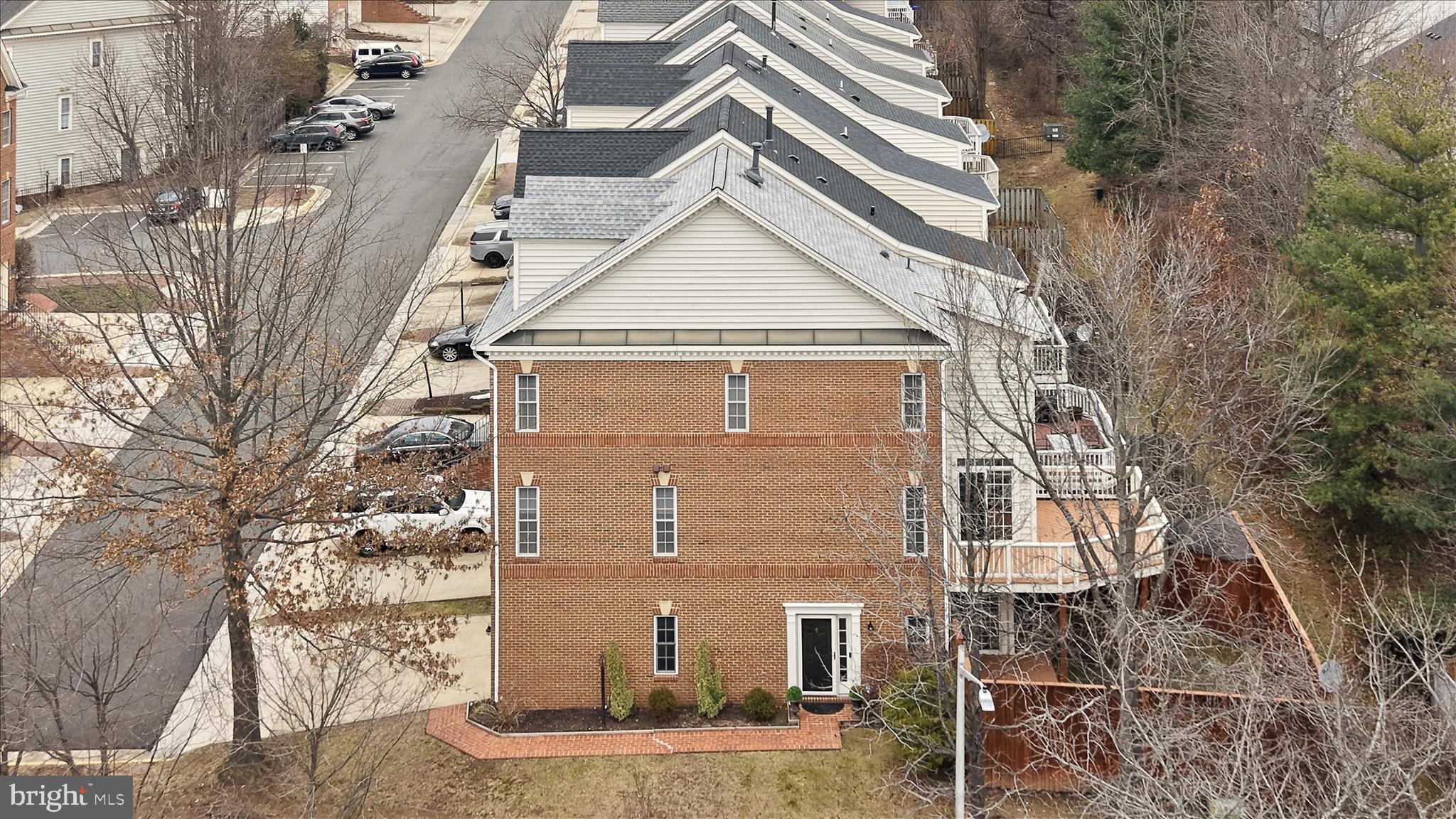 LORTON STATION SOUTH - Residential