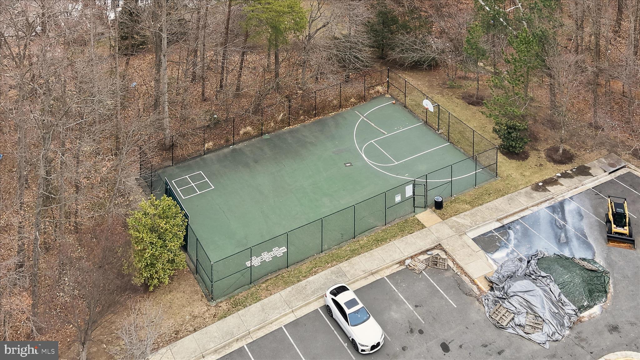 LORTON STATION SOUTH - Residential