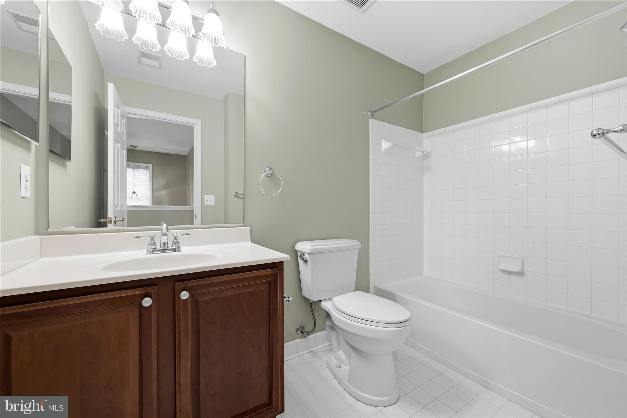 LORTON STATION SOUTH - Residential