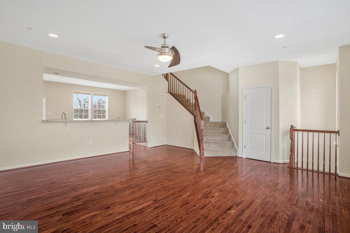 STONEBRIDGE - Residential