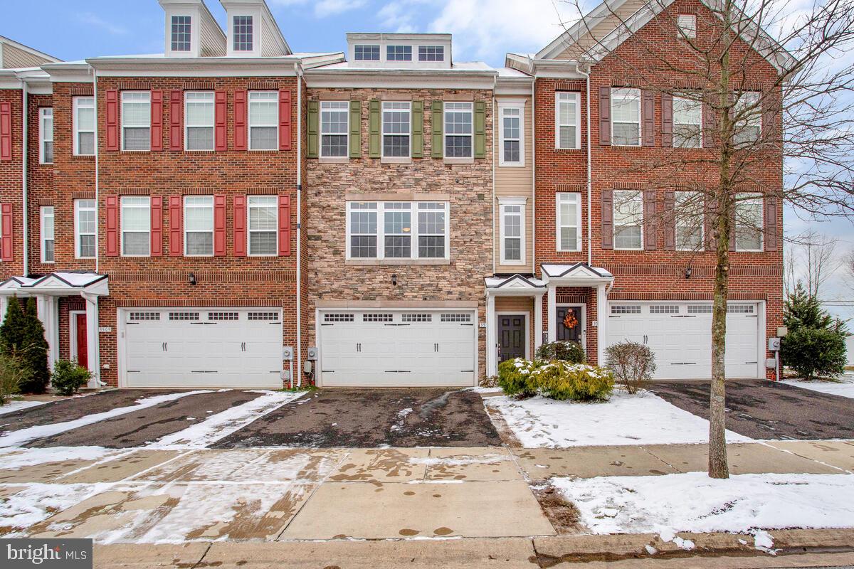 STONEBRIDGE - Residential