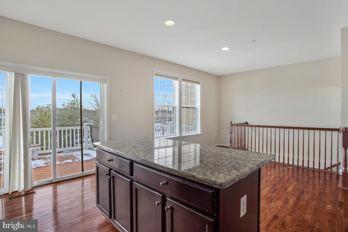 STONEBRIDGE - Residential