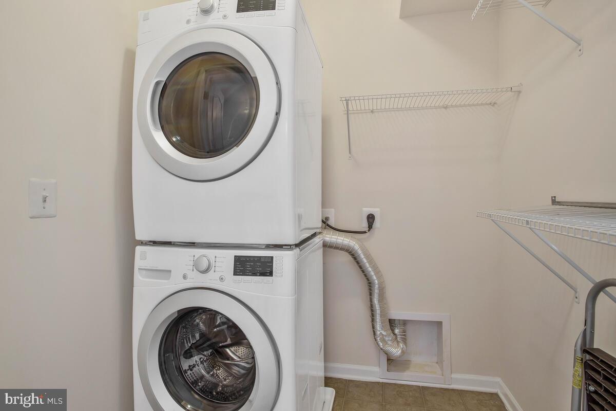 STONEBRIDGE - Residential