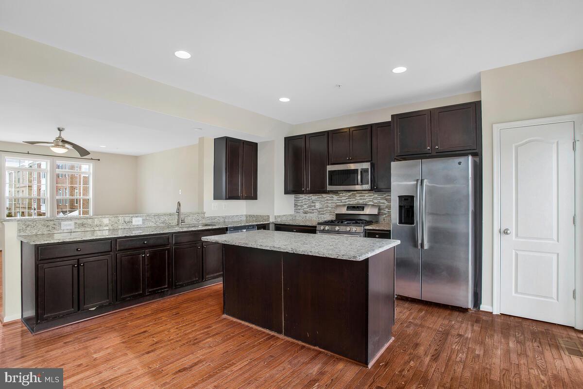 STONEBRIDGE - Residential