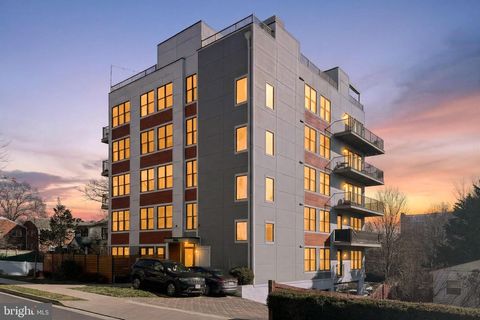 Photo of 1245 N Pierce Street #8, ARLINGTON, VA 22209 (MLS # VAAR2069948)