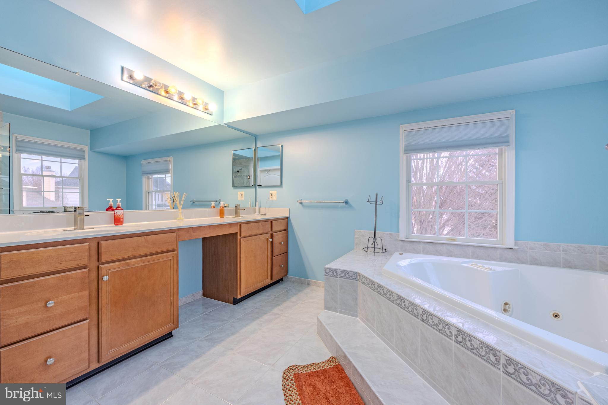 FARMWELL HUNT - Residential Lease