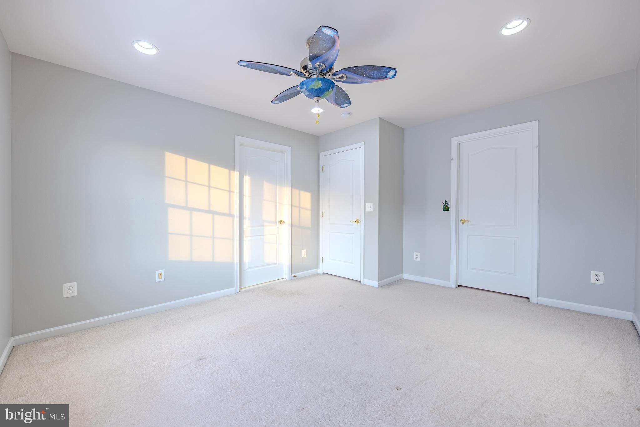 FARMWELL HUNT - Residential Lease