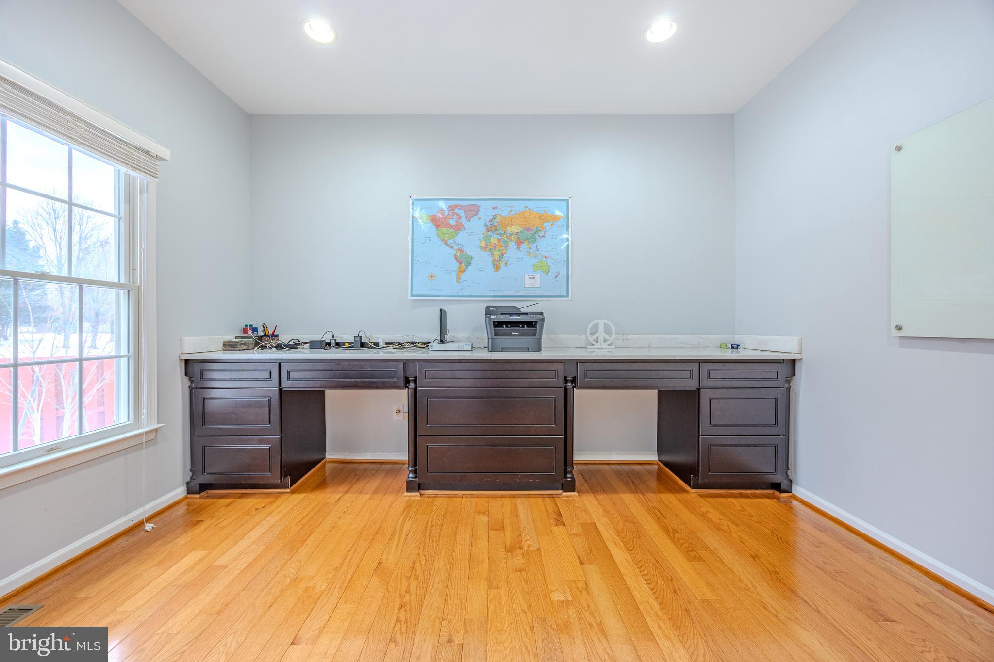 FARMWELL HUNT - Residential Lease