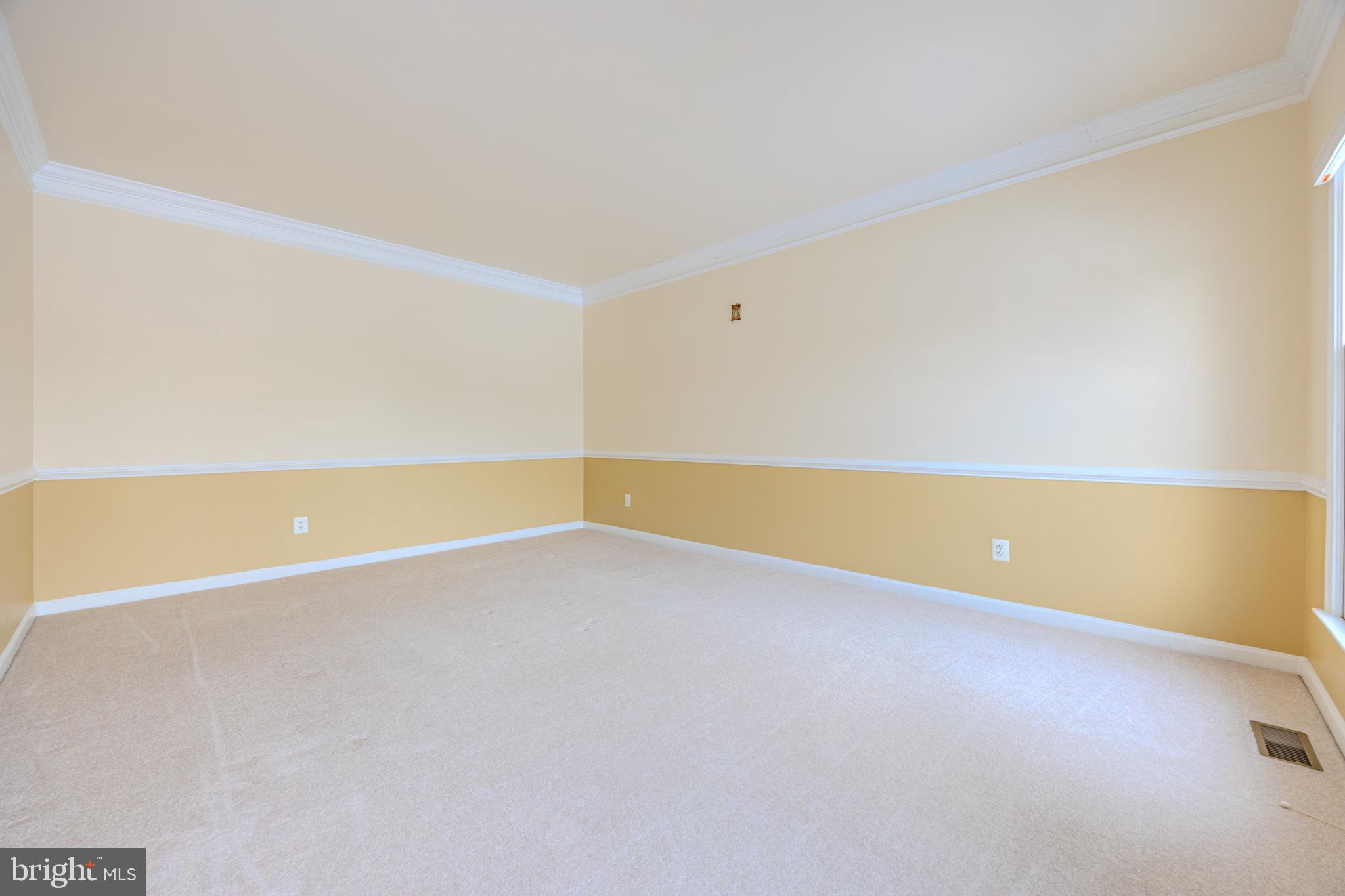 FARMWELL HUNT - Residential Lease