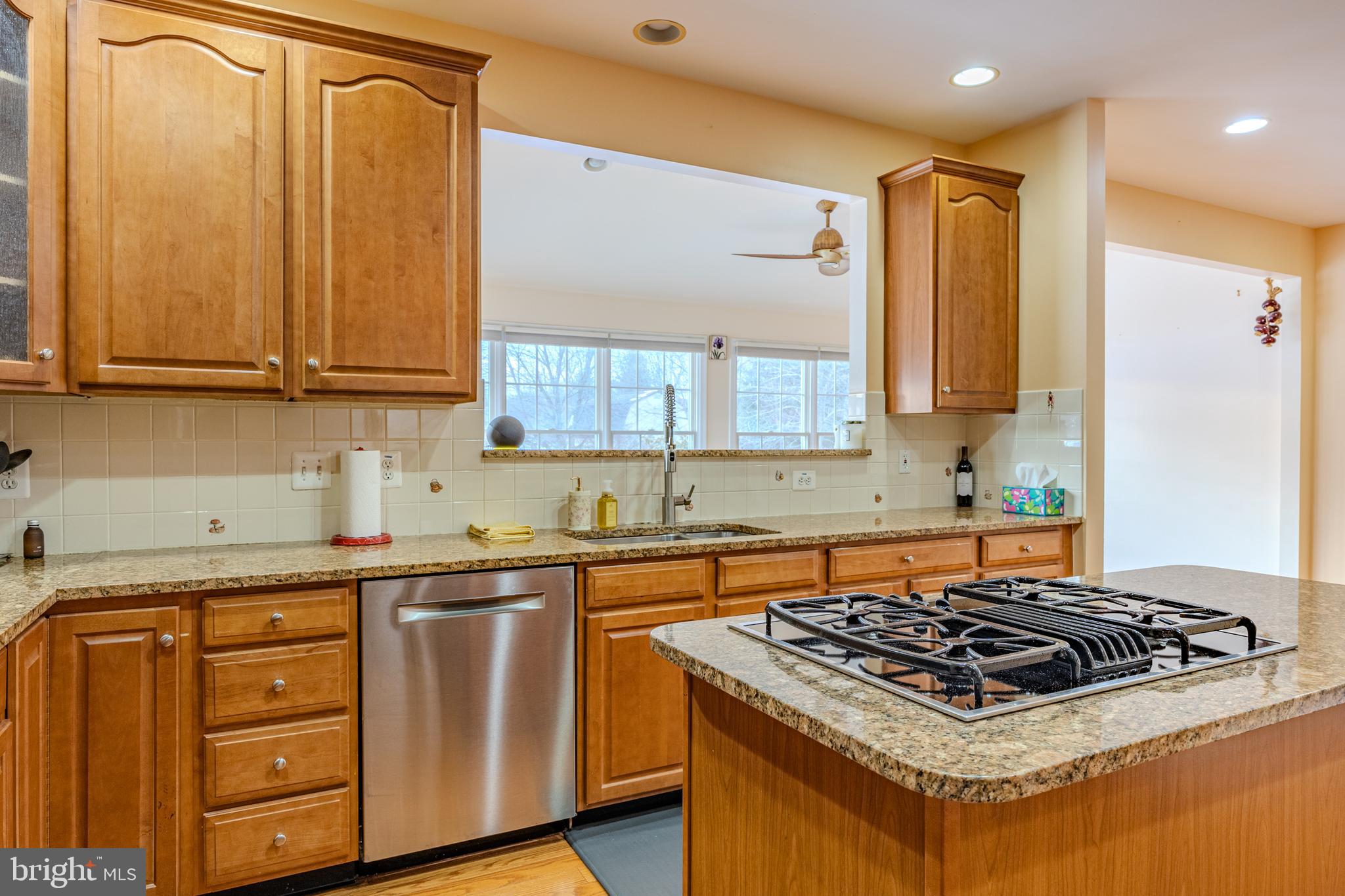 FARMWELL HUNT - Residential Lease