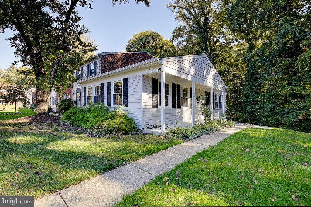 Photo of 1727 Fillmore Court, CROFTON, MD 21114 (MLS # MDAA2159498)