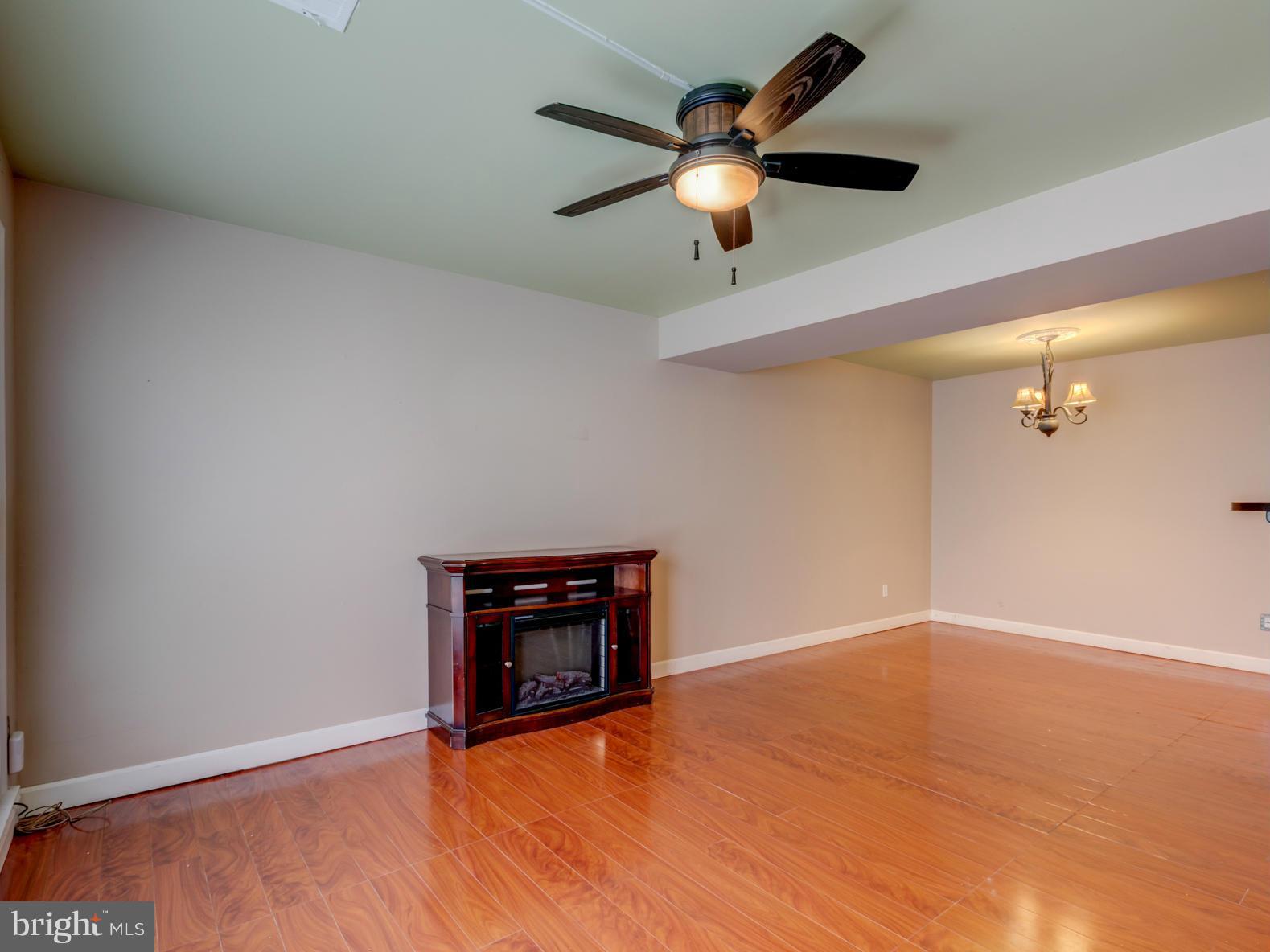 SUDLEY VILLAGE - Residential