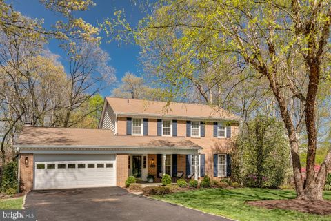 9810 VERTAIN COURT FAIRFAX VA 22032