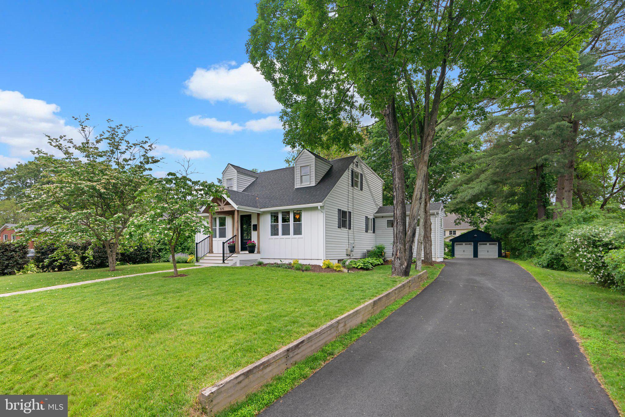 515 OWENS WAY