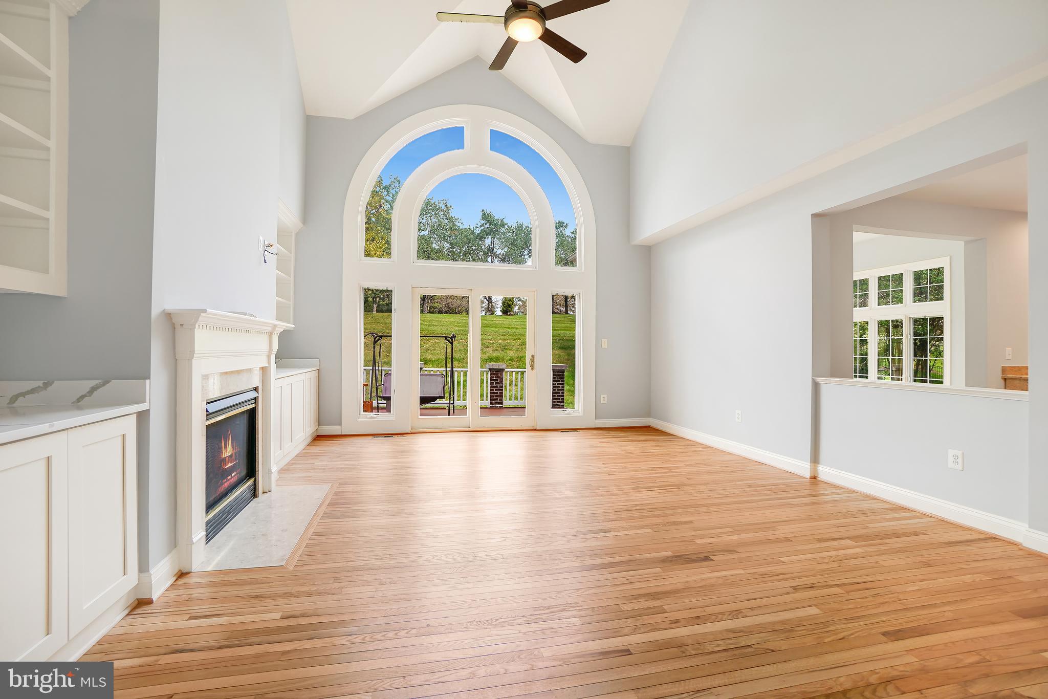 RIVER CREEK - Residential