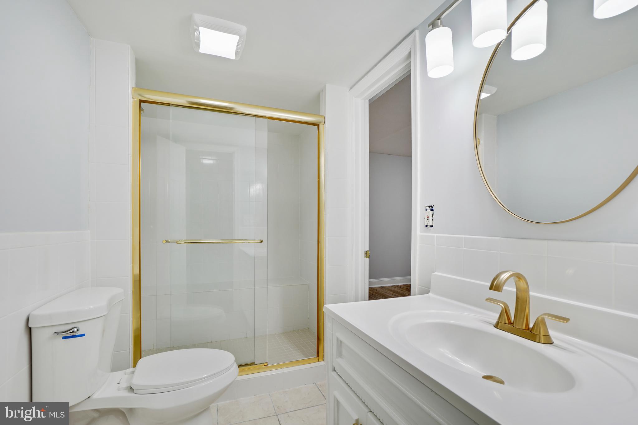 RIVER CREEK - Residential