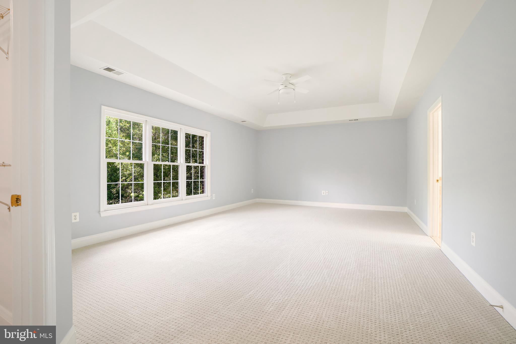 RIVER CREEK - Residential