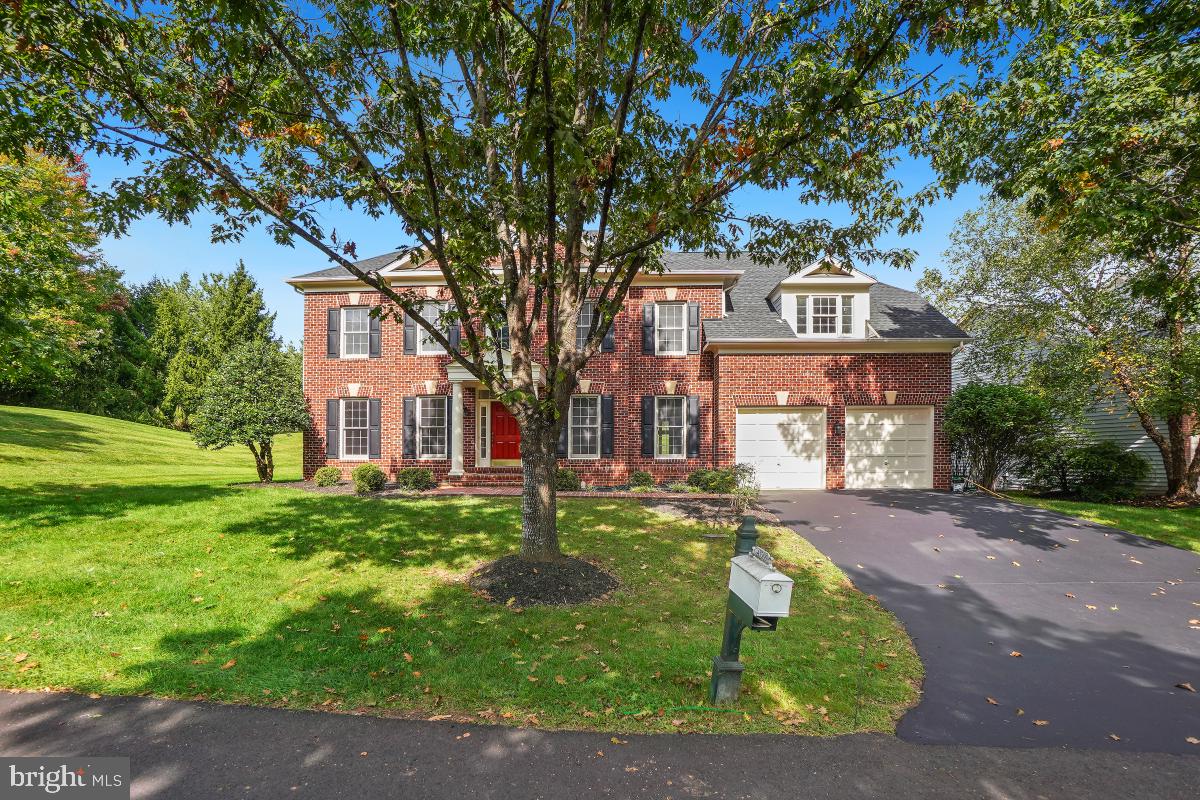 RIVER CREEK - Residential