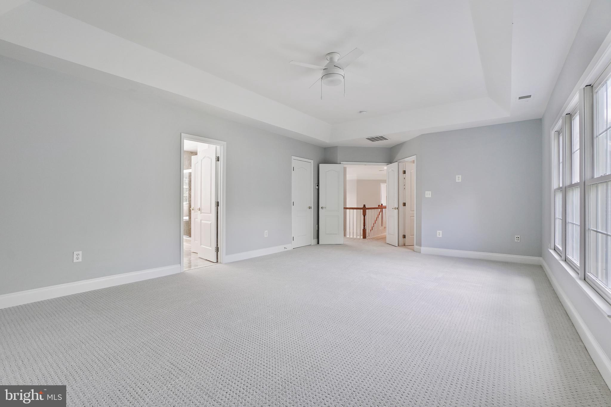 RIVER CREEK - Residential