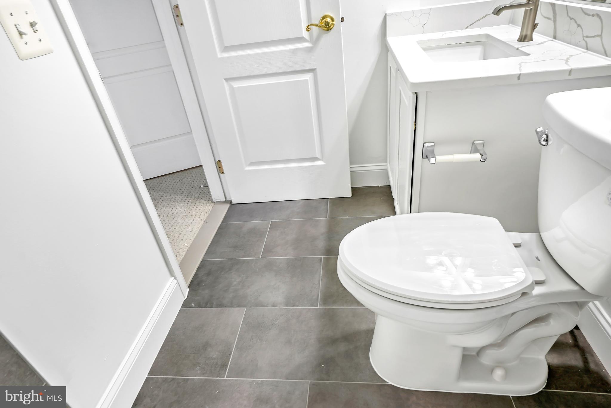 RIVER CREEK - Residential