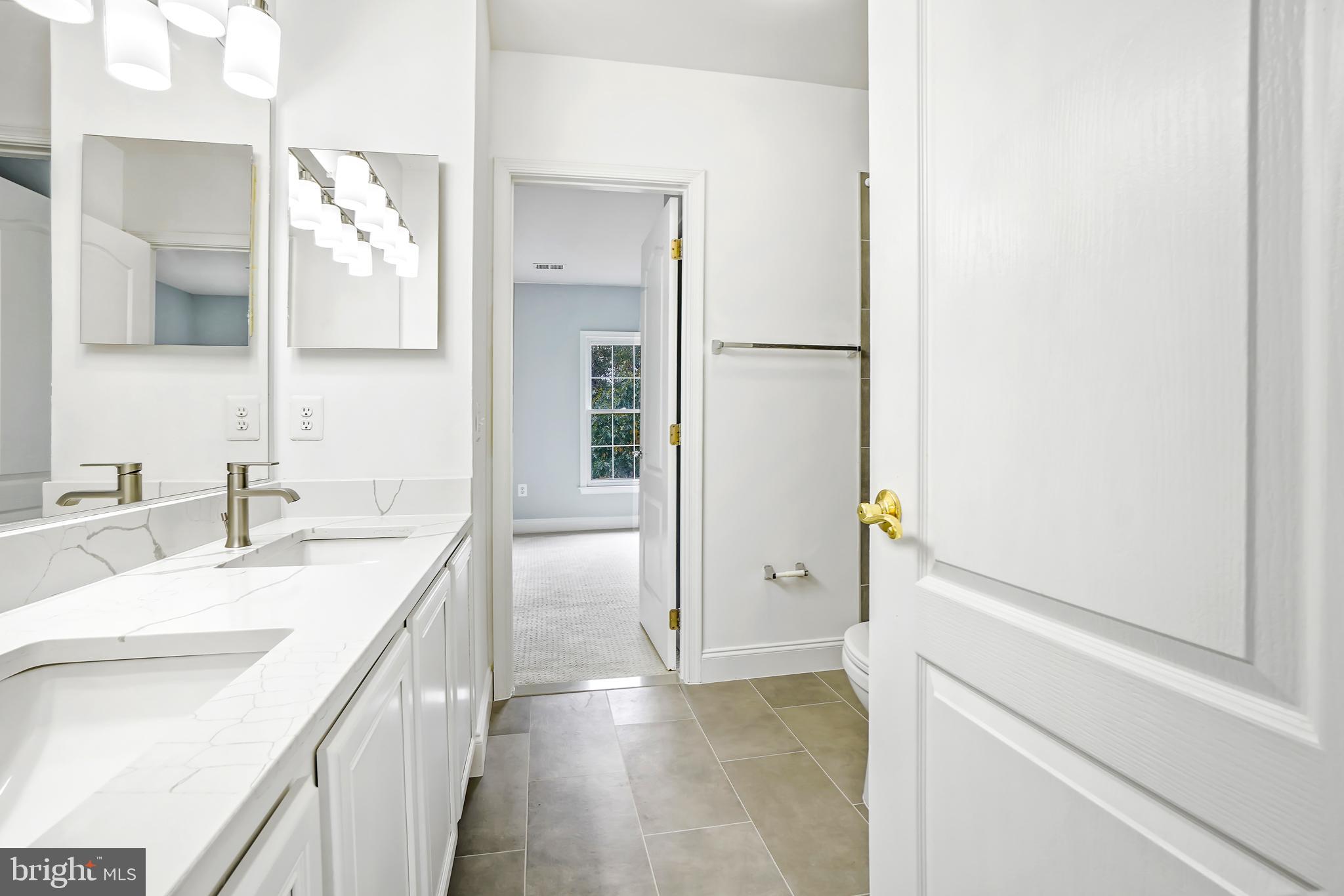 RIVER CREEK - Residential