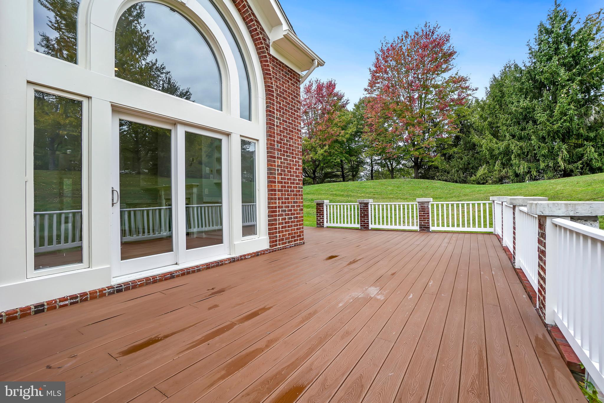 RIVER CREEK - Residential