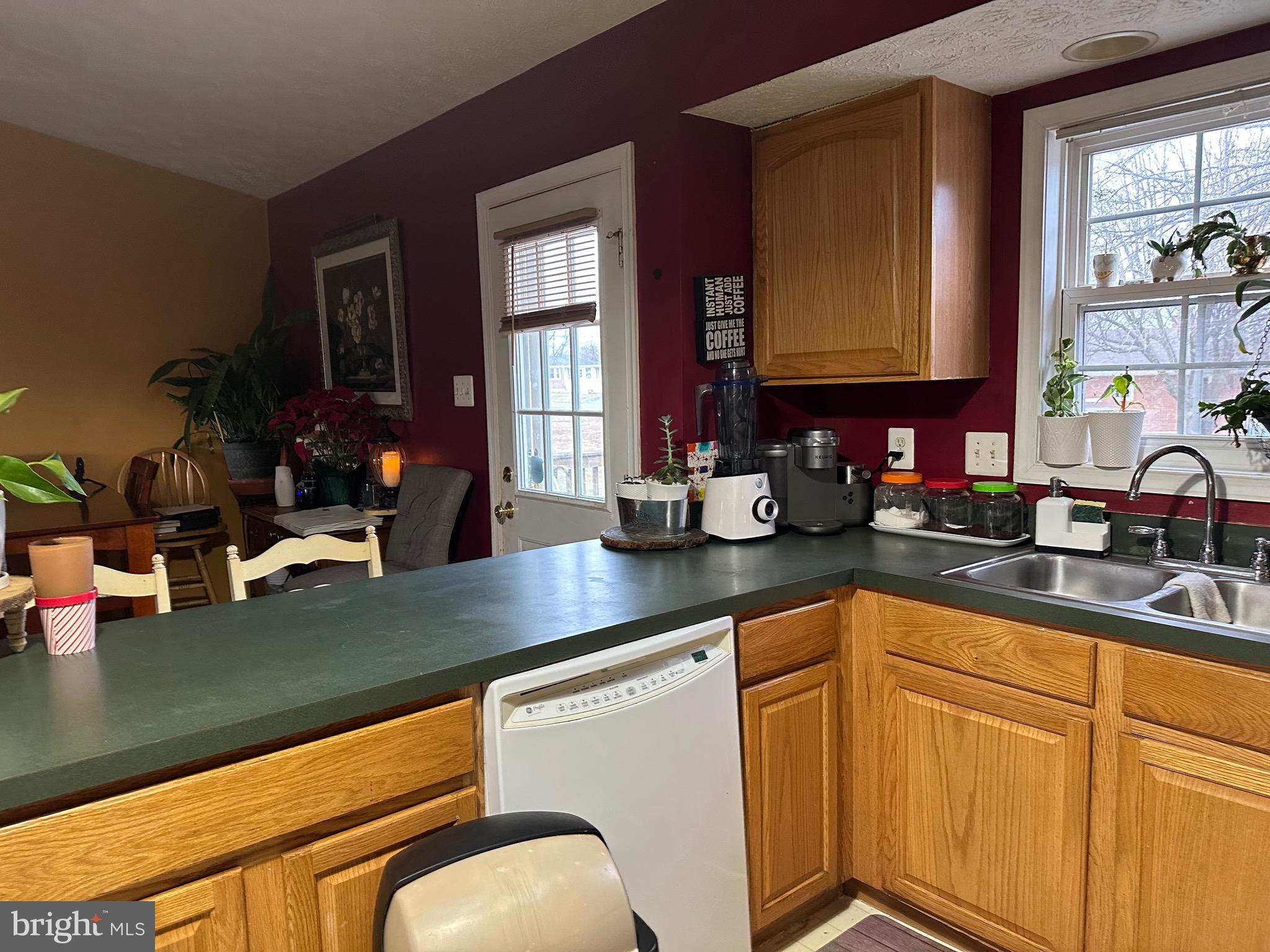 WEA-VILLA - Residential