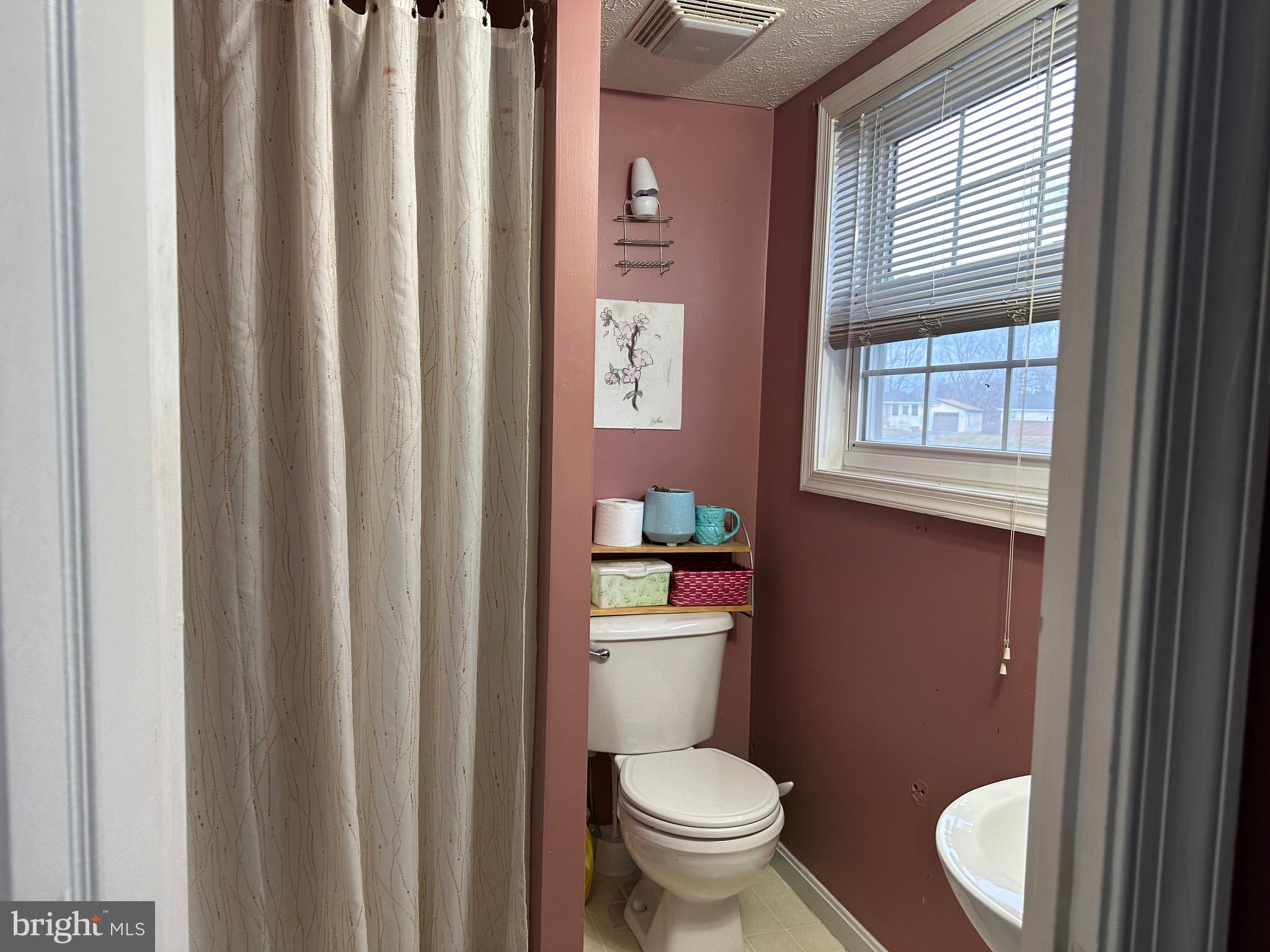 WEA-VILLA - Residential