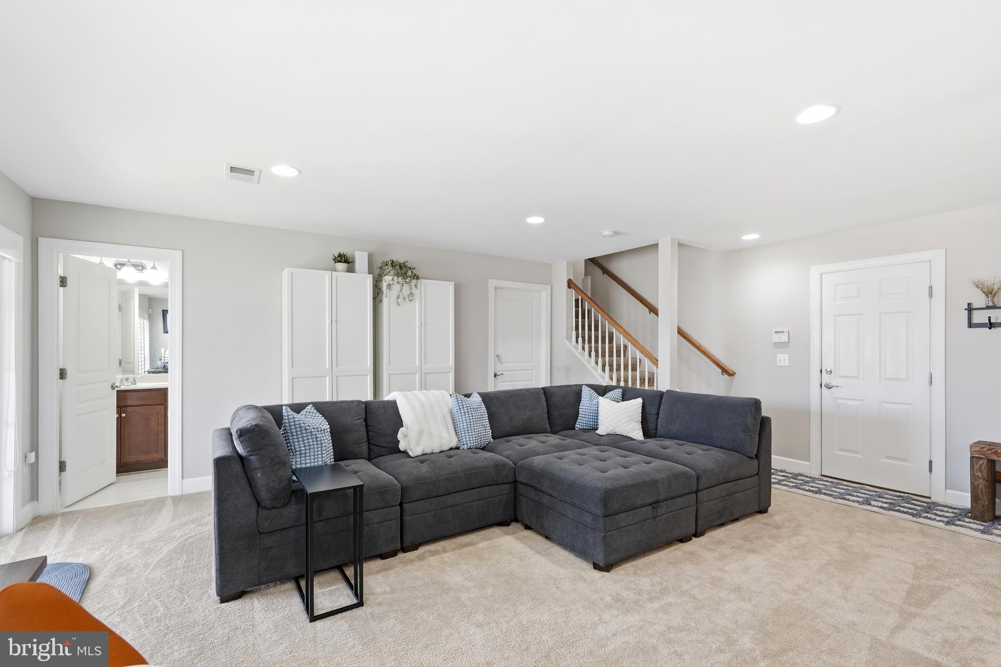 POWELLS LANDING - Residential