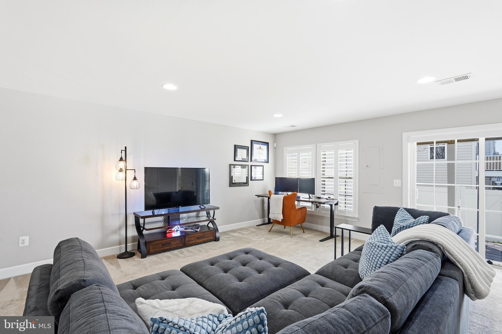 POWELLS LANDING - Residential