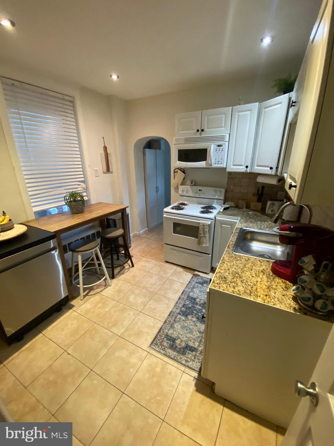 BRIDESBURG - Residential