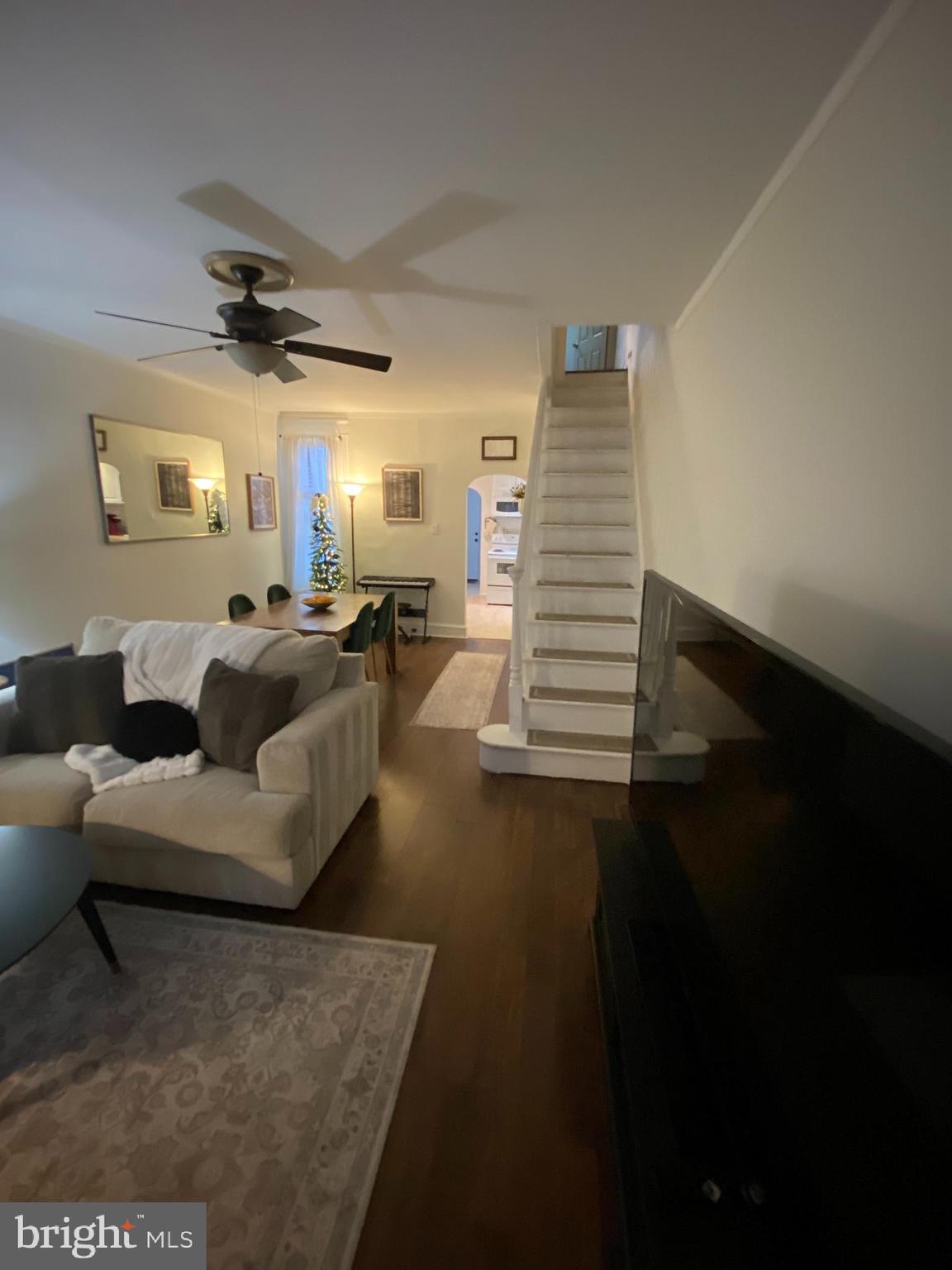 BRIDESBURG - Residential