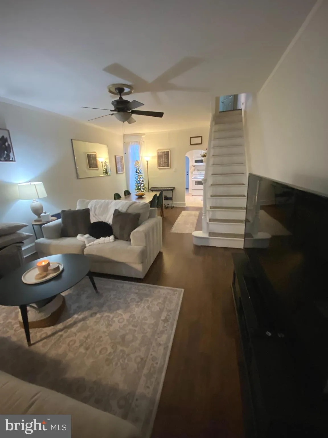 Philadelphia, Pennsylvania 19137, United States, 3 Bedrooms Bedrooms, ,2 BathroomsBathrooms,Residential,Pending,27243