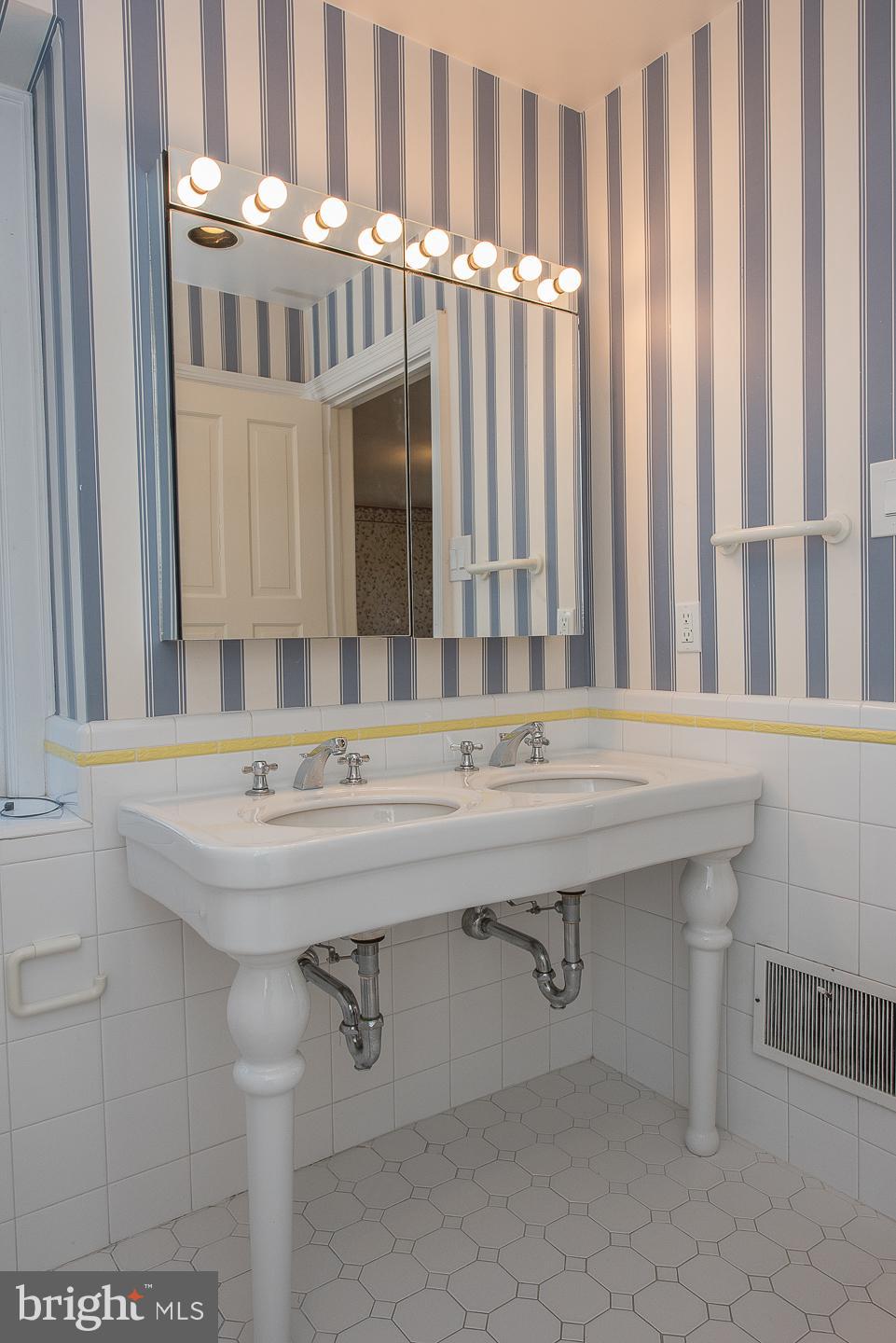 CHESWOLD ESTATES - Residential