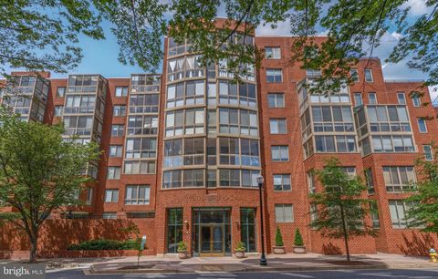 1050 N TAYLOR STREET 1-710 ARLINGTON VA 22201