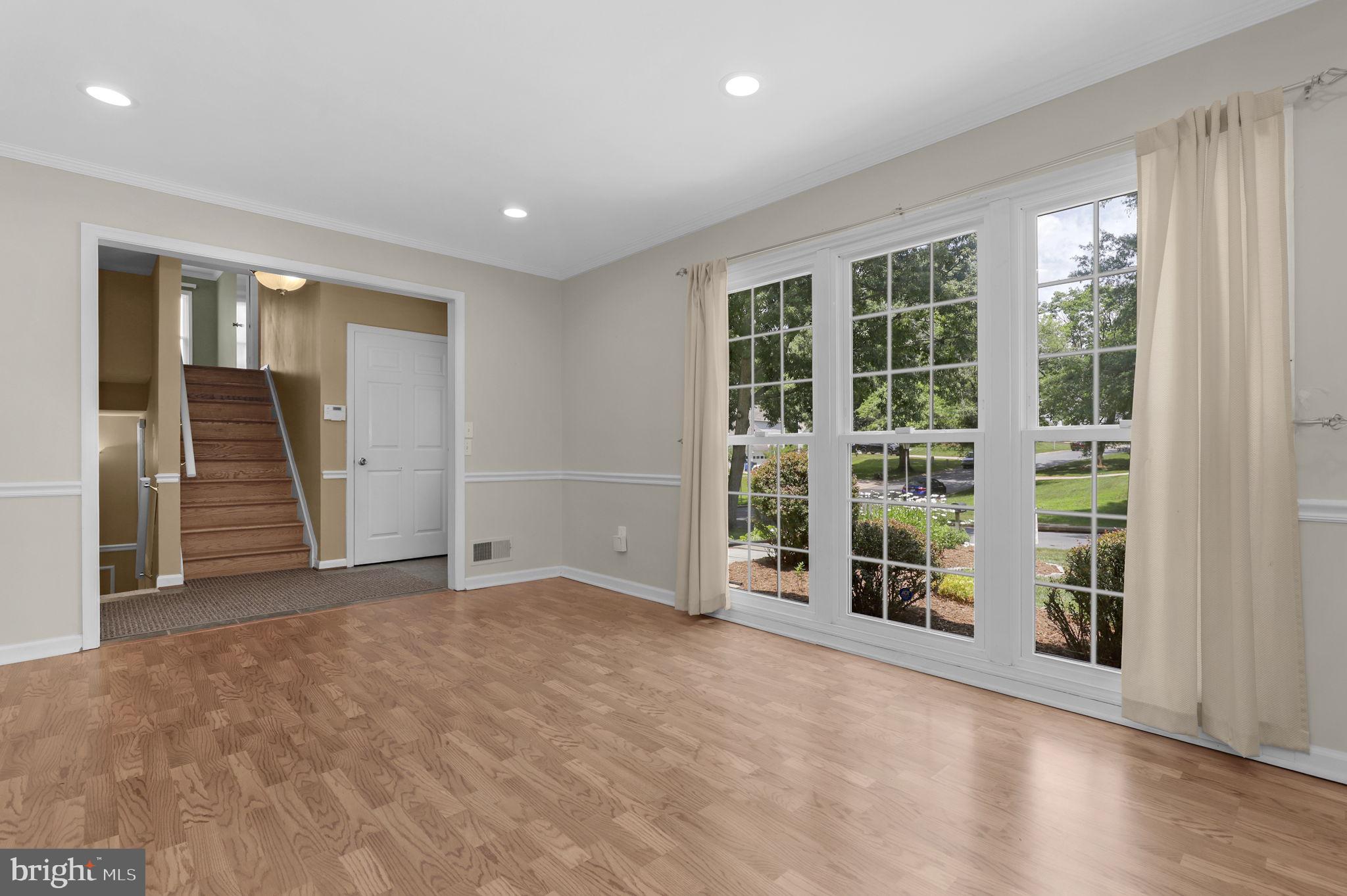 COUNTRYSIDE - Residential