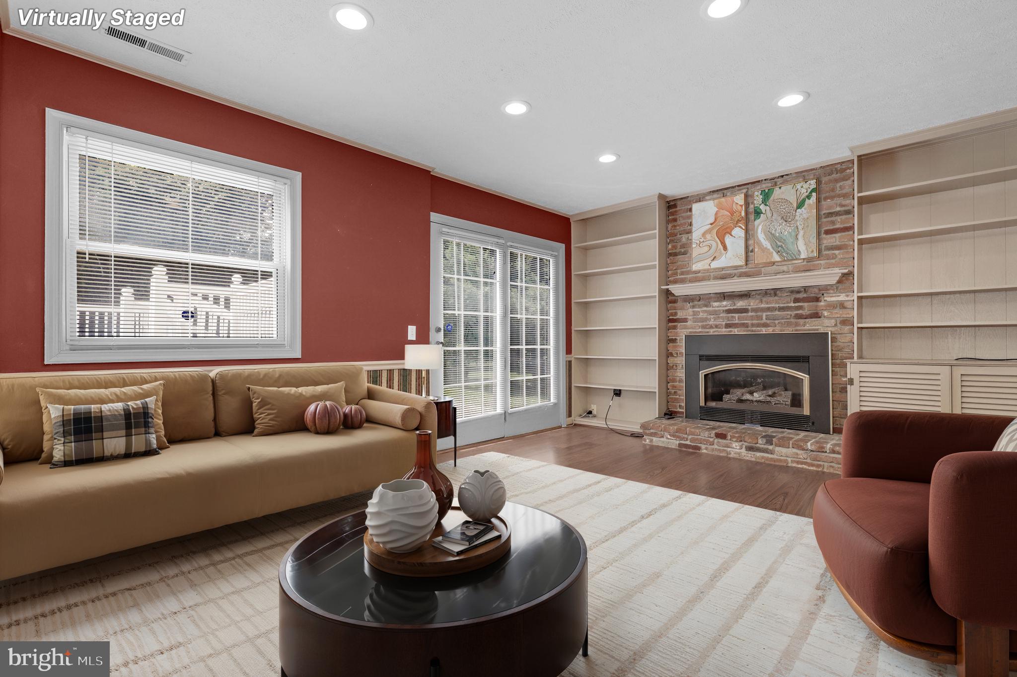 COUNTRYSIDE - Residential