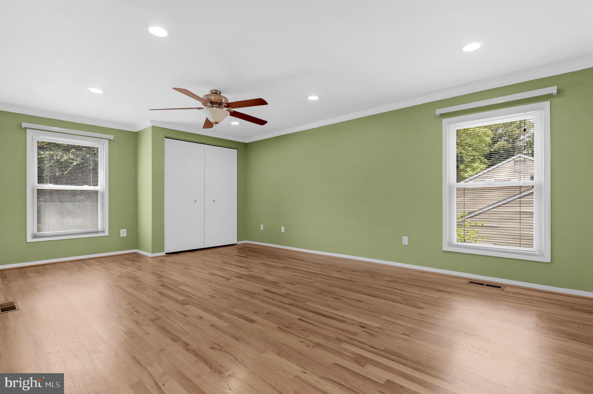 COUNTRYSIDE - Residential