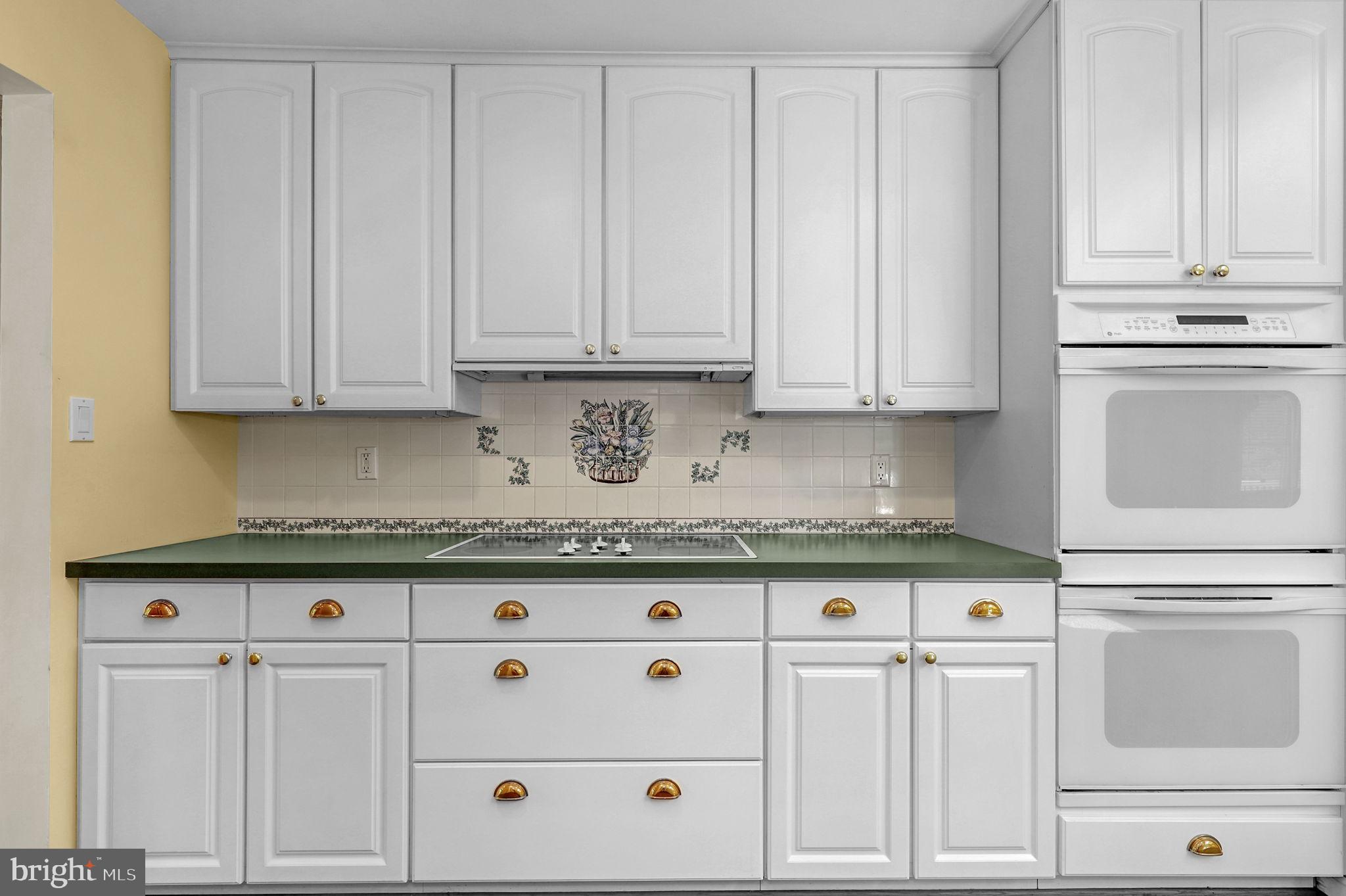 COUNTRYSIDE - Residential