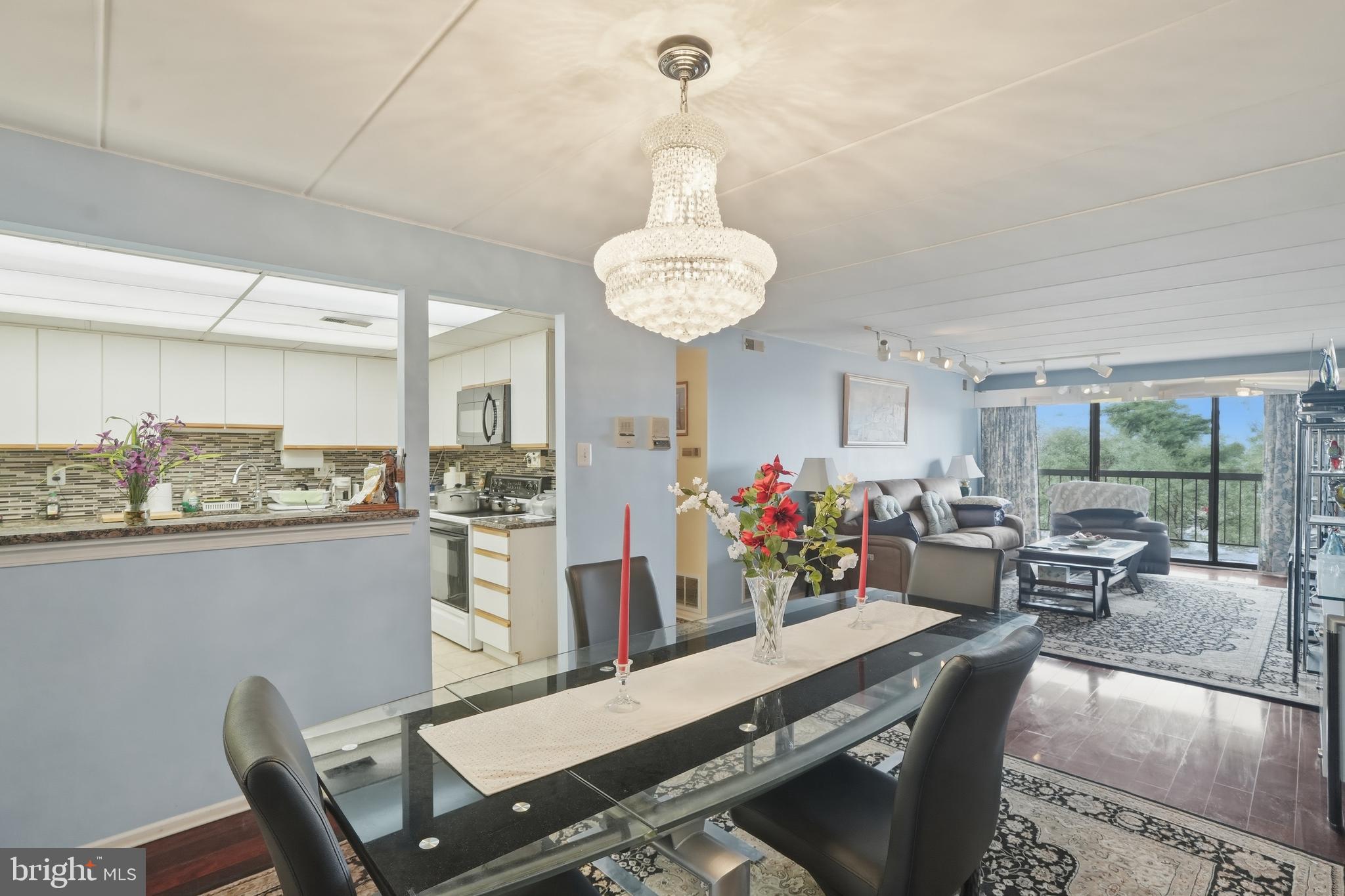 DORAL I - Residential