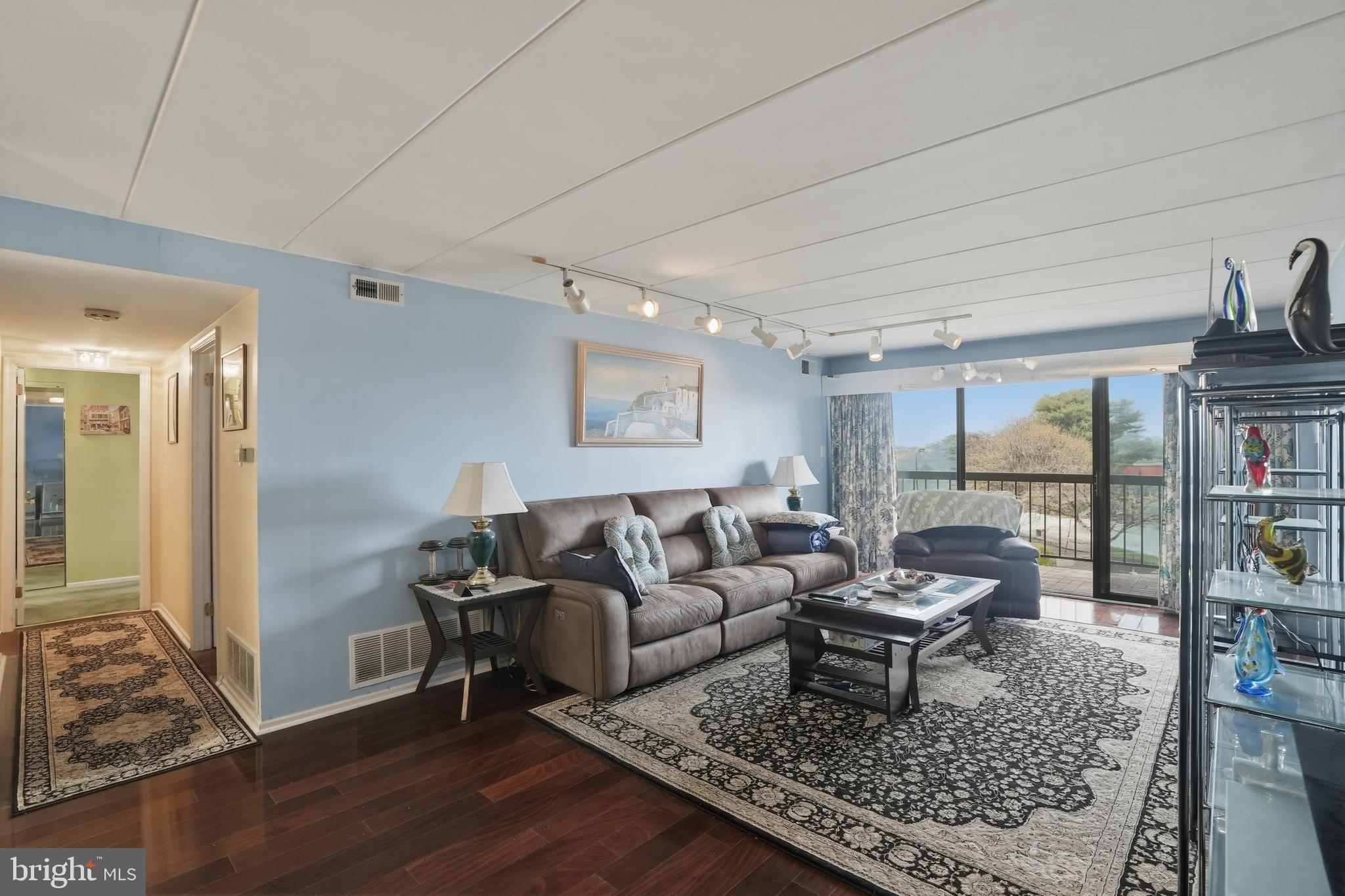 DORAL I - Residential