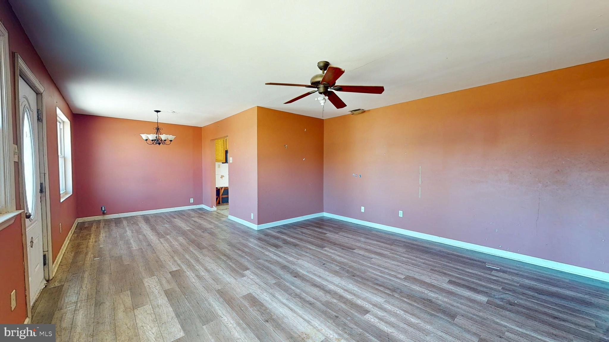 1408 ORIENTAL AVENUE