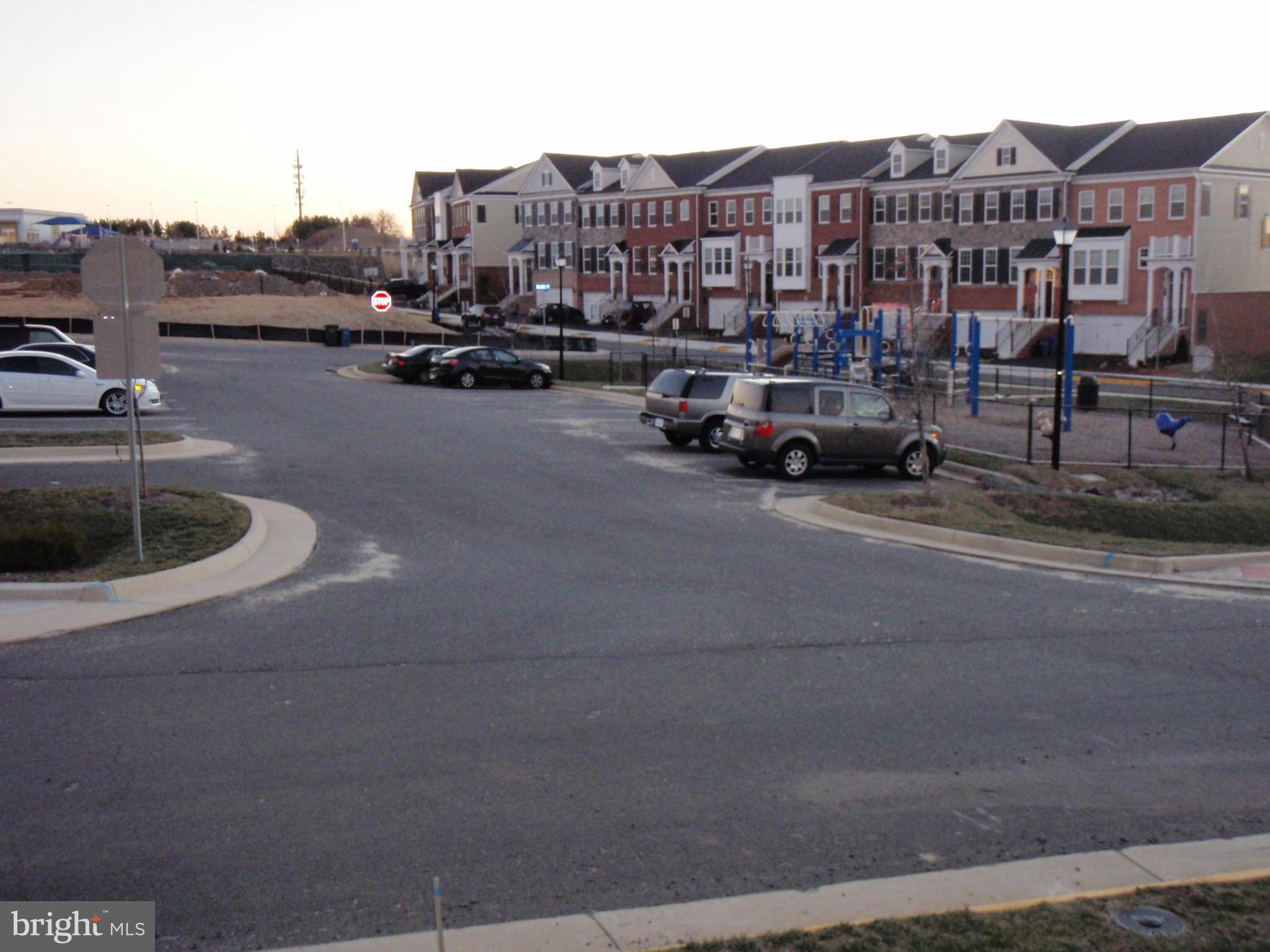 GOOSE CREEK VILLAGE - Residential Lease