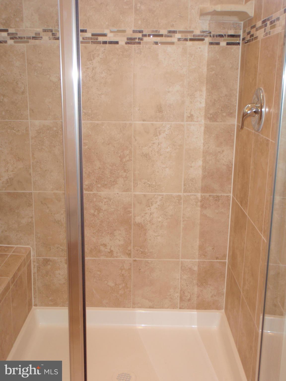 GOOSE CREEK VILLAGE - Residential Lease