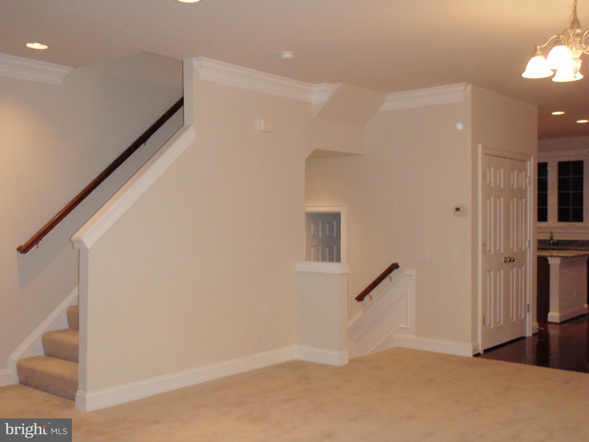 GOOSE CREEK VILLAGE - Residential Lease