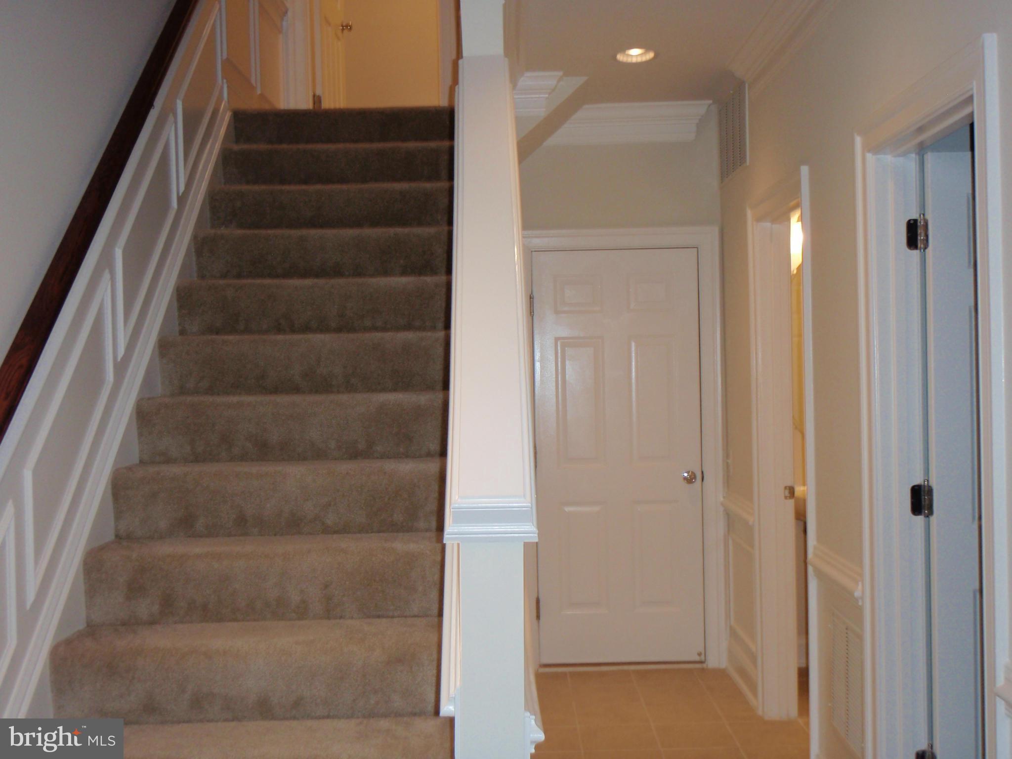 GOOSE CREEK VILLAGE - Residential Lease