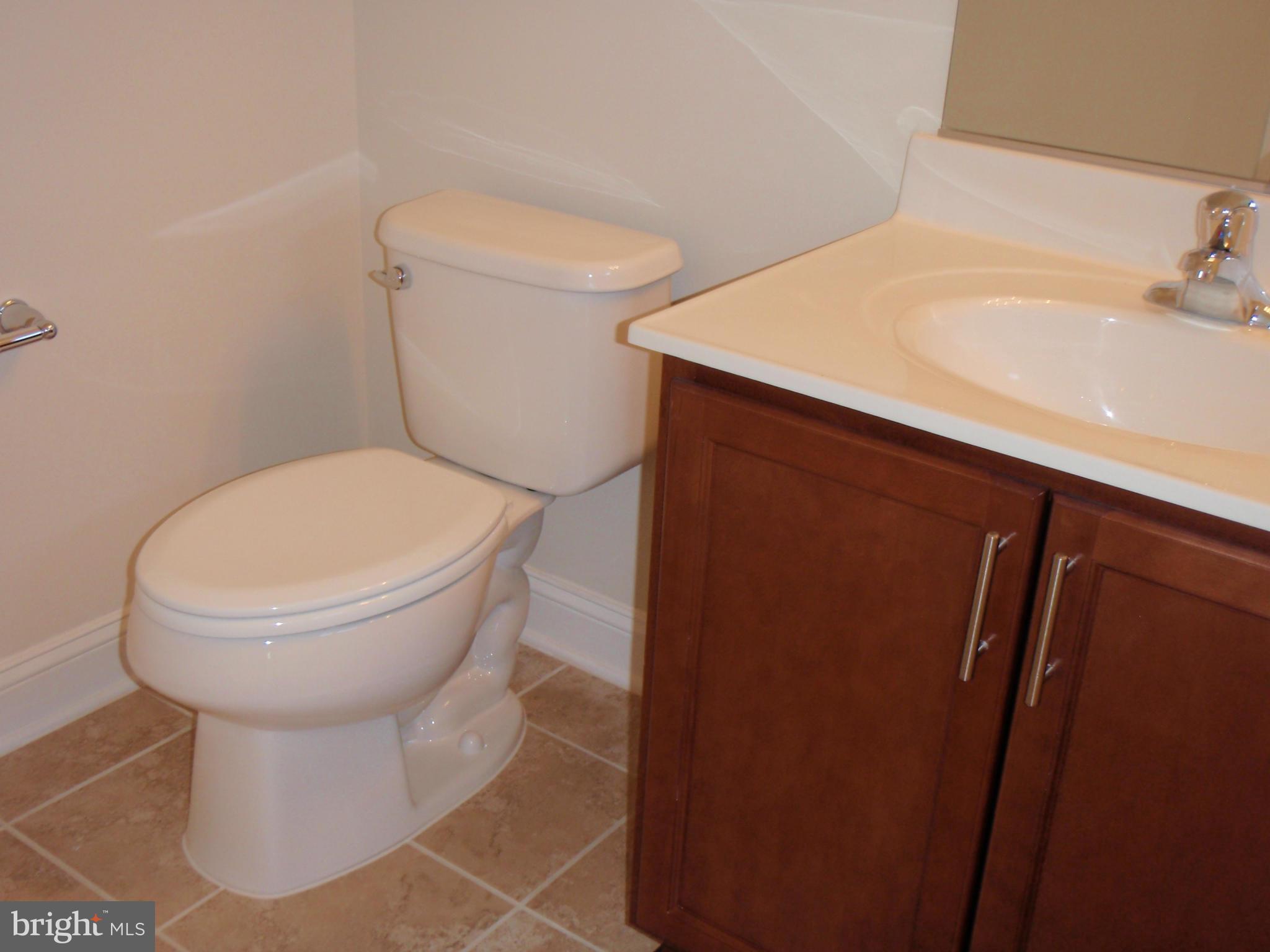 GOOSE CREEK VILLAGE - Residential Lease