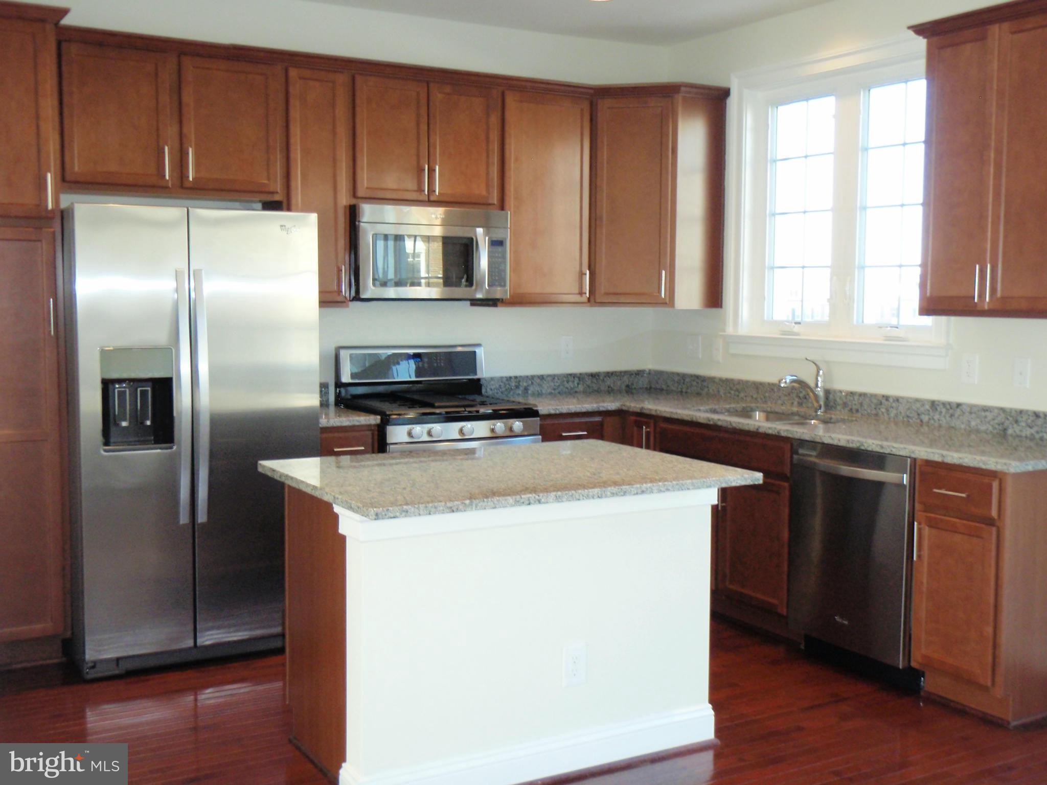 GOOSE CREEK VILLAGE - Residential Lease