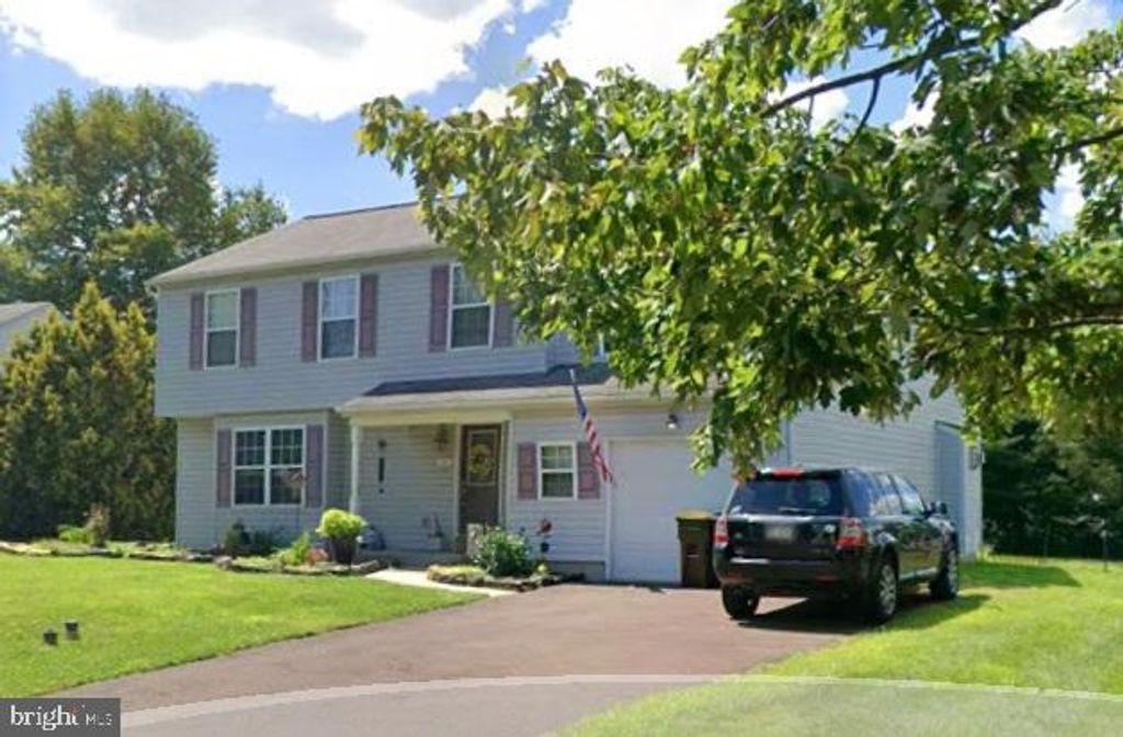 Photo of 109 Parkside Drive, DUBLIN, PA 18917 (MLS # PABU2115520)